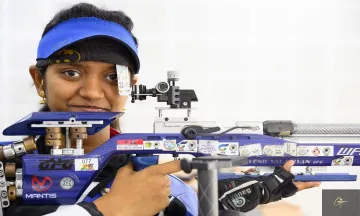 <p>भारतीय शूटर इलावेनिल...- India TV Hindi