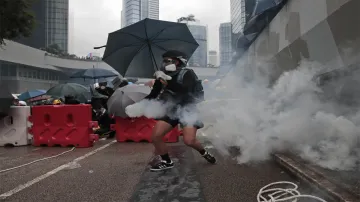Hong Kong Protesters rally - India TV Hindi