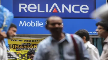 Two RCom promoters pledge additional 11.5pc stake- India TV Paisa