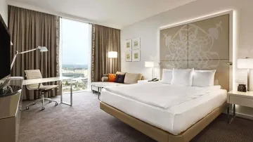 Hotel- India TV Hindi