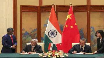 Future of India-China ties depends on mutual sensitivity to each other's core concerns: S Jaishankar- India TV Hindi