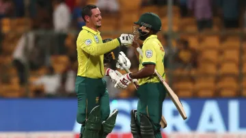 IND vs SA 3rd T20I: दक्षिण अफ्रीका ने बड़ी जीत से बराबर करायी सीरीज, क्विंटन डिकॉक ने खेली धमाकेदार - India TV Hindi
