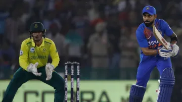 मोहाली टी-20 : डी कॉक के अर्धशतक पर कोहली की पारी ने फेरा पानी, 7 विकेट से जीता भारत- India TV Hindi
