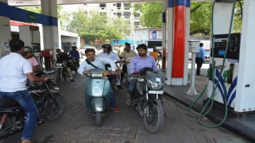 Petrol, diesel prices - India TV Paisa