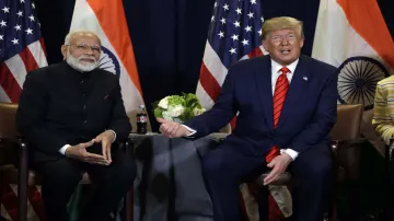 <p>Donald Trump compares PM Modi to Elvis Presley</p>- India TV Hindi