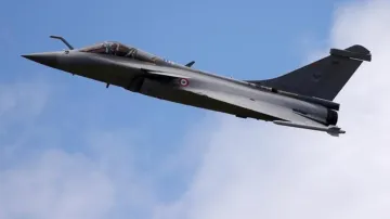 IAF received its first ‘acceptance’ Rafale combat aircraft from Dassault Aviation- India TV Hindi