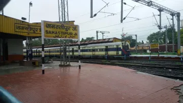 SAMASTIPUR RAILWAY STATION- India TV Hindi