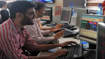 Sensex ends 125 pts higher, Nifty also jump- India TV Paisa