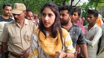 Congress Rae Bareli MLA Aditi Singh defies party’s boycott call, attends UP assembly session- India TV Hindi