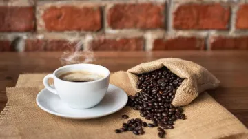 drinking coffee improves sports performance says study- India TV Hindi