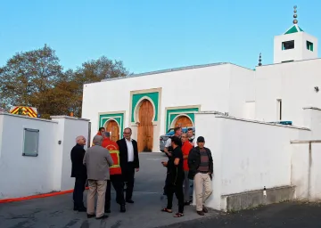France Mosque- India TV Hindi