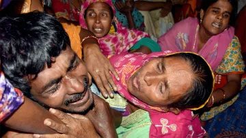 Kulgam killing: Won’t send our men to Kashmir again, say villagers | PTI- India TV Hindi