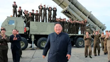 उत्तर कोरिया ने अमेरिका के साथ वार्ता से पहले मिसाइल परीक्षण किए- India TV Hindi