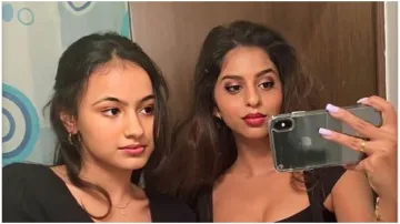 Suhana khan selfie viral- India TV Hindi