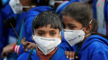 air pollution is affecting the mental development of children says unicef - India TV Hindi