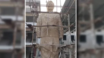 Statue of atal Bihari Vajpayee- India TV Hindi