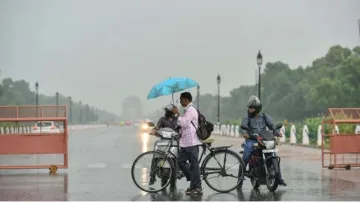 वायुगति बढ़ने और बारिश से सुधरी दिल्ली की हवा- India TV Hindi