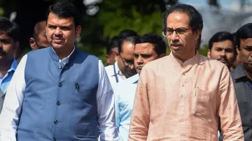 Devendra Fadnavis, Sanjay Raut, Uddhav Thackeray, Sanjay Raut Tweets, Maharashtra CM Uddhav Thackera- India TV Hindi