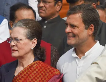 <p>Sonia Gandhi & Rahul Gandhi</p>- India TV Hindi