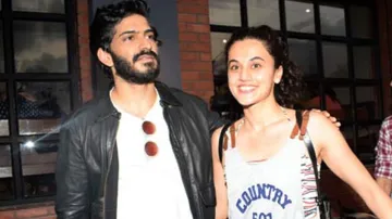 Harshvardhan , tapsee- India TV Hindi