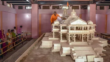<p>Replica of the proposed Ram Mandir on display at...- India TV Hindi