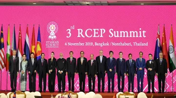 <p>RCEP summit</p>- India TV Paisa