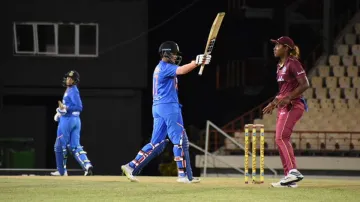 India opener, Shafali Verma, India vs Australia, Australia A coach Leah Poulton, Batswoman Shafali- India TV Hindi
