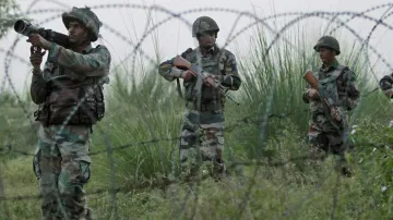 Pakistan soldiers killed, Pakistan soldiers killed Jammu and Kashmir, Pakistan soldiers killed LoC- India TV Hindi