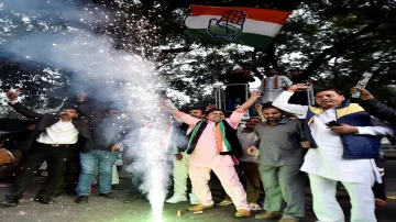 Celebration in Congress headquarters- India TV Hindi