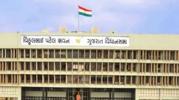 <p>24 IAS officers transferred by Gujarat govt</p>- India TV Hindi