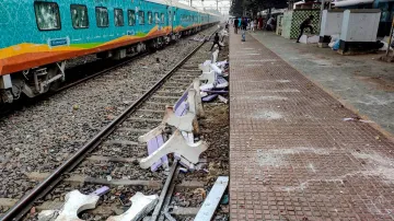 <p>Vandalised railway station property lies on the tracks...- India TV Hindi