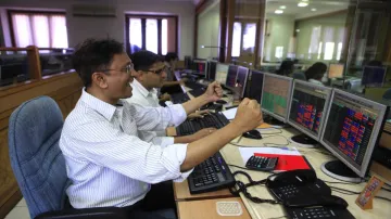 Sensex, Nifty hit lifetime peaks; metal, financial stocks hog limelight- India TV Paisa