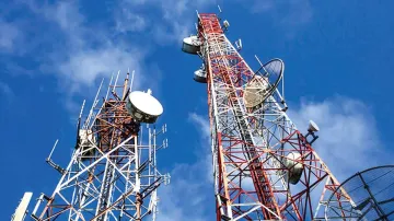 DCC clears Rs 5.22 lakh cr spectrum sale plan; auction in March-April- India TV Paisa