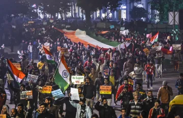 <p> Citizenship Amendment Act (CAA) supporters hold...- India TV Hindi