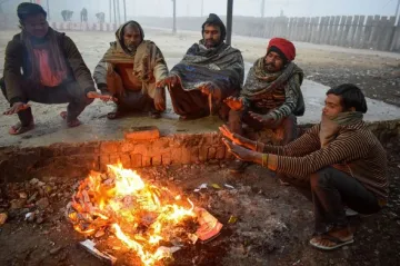 मौसम विभाग ने दी शराब से तौबा करने की सलाह, उत्तर भारत में शीतलहर का पूर्वानुमान जारी- India TV Hindi