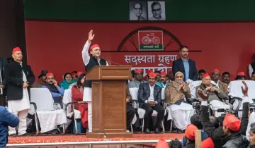 <p>BJP is doing politics of divide and rule: Akhilesh...- India TV Hindi