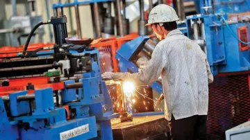 Industrial production grows 1.8 pc in Nov- India TV Paisa