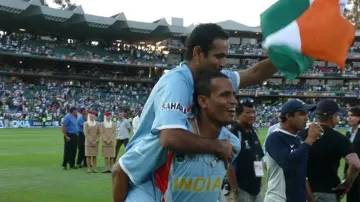 Irfan Pathasn and Yusuf Pathan- India TV Hindi