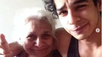 shahid kapoor and ishaan khattar grandmother passes away- India TV Hindi