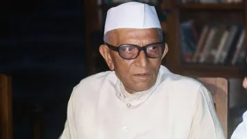 Morarji Desai holds the record for presenting the budget for the most times- India TV Paisa