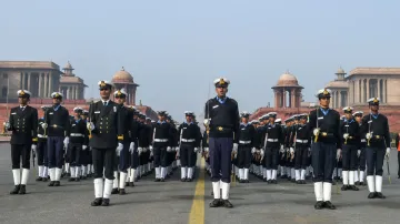 <p>Indian Navy personnel rehearse for the Republic Day...- India TV Hindi