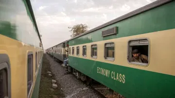 <p>Pakistan Train (Representational Image)</p>- India TV Hindi