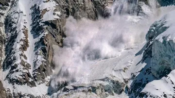 <p>avalanche</p>- India TV Hindi