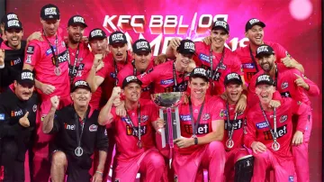 BBL 9 : Sydney Sixers win second Big Bash League title, beat Melbourne Stars in final- India TV Hindi