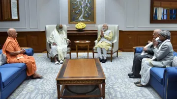 <p>Ram Mandir Trust members meet PM, invite him to visit...- India TV Hindi