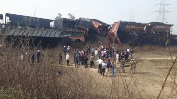 Singrauli train accident, Freight train Collision, Coal Train Accident, Two Train Collision- India TV Hindi