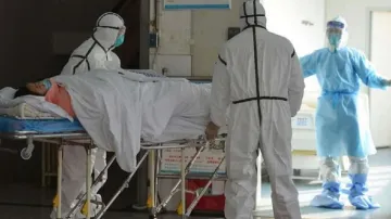 संदिग्ध कोरोना वायरस संक्रमित महिला अस्पताल से भागी, मामला दर्ज- India TV Hindi