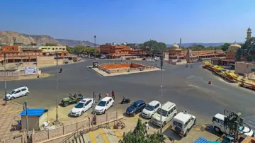 Coronavirus:जयपुर के 10 थाना क्षेत्रों में कर्फ्यू लगाया गया- India TV Hindi