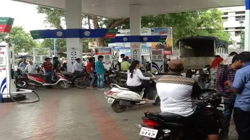 petrol Diesel rate, petrol Diesel price, petrol price, Diesel price, Today petrol Diesel price- India TV Paisa