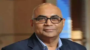 Prashant Kumar takes charge as Yes Bank administrator - India TV Paisa